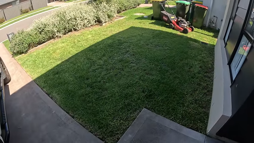 Mowing tall grass perfectly Satisfying 5 11 screenshot
